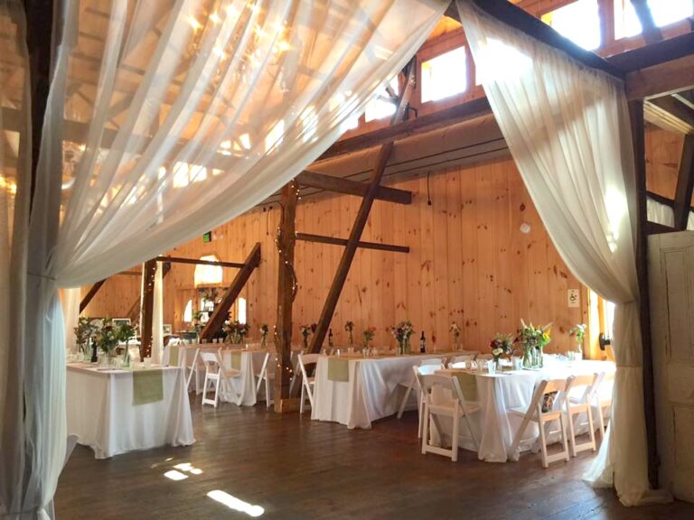 big johns catering 33